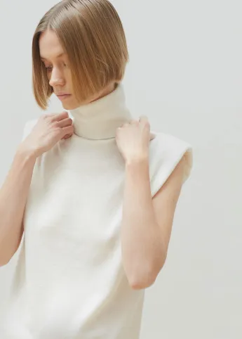 Don’t Let the Term Turtleneck Fool You Because These Tops Are Designed for Warmer Weather